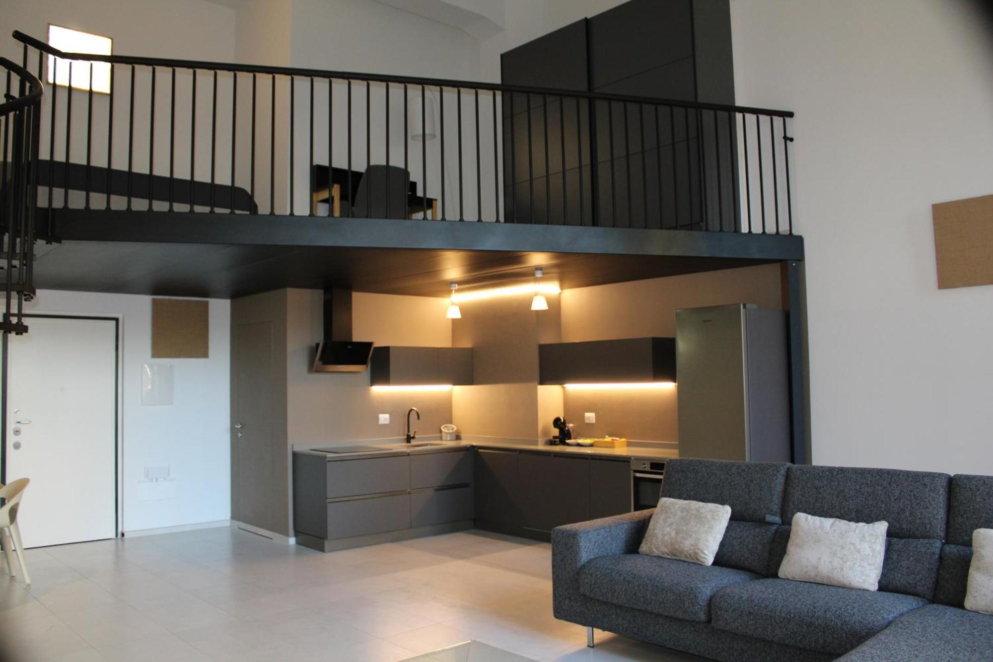 Milan Space Loft - Apartment Close To M5 Subway - Free Parking - Sky & Netflix Tv 외부 사진