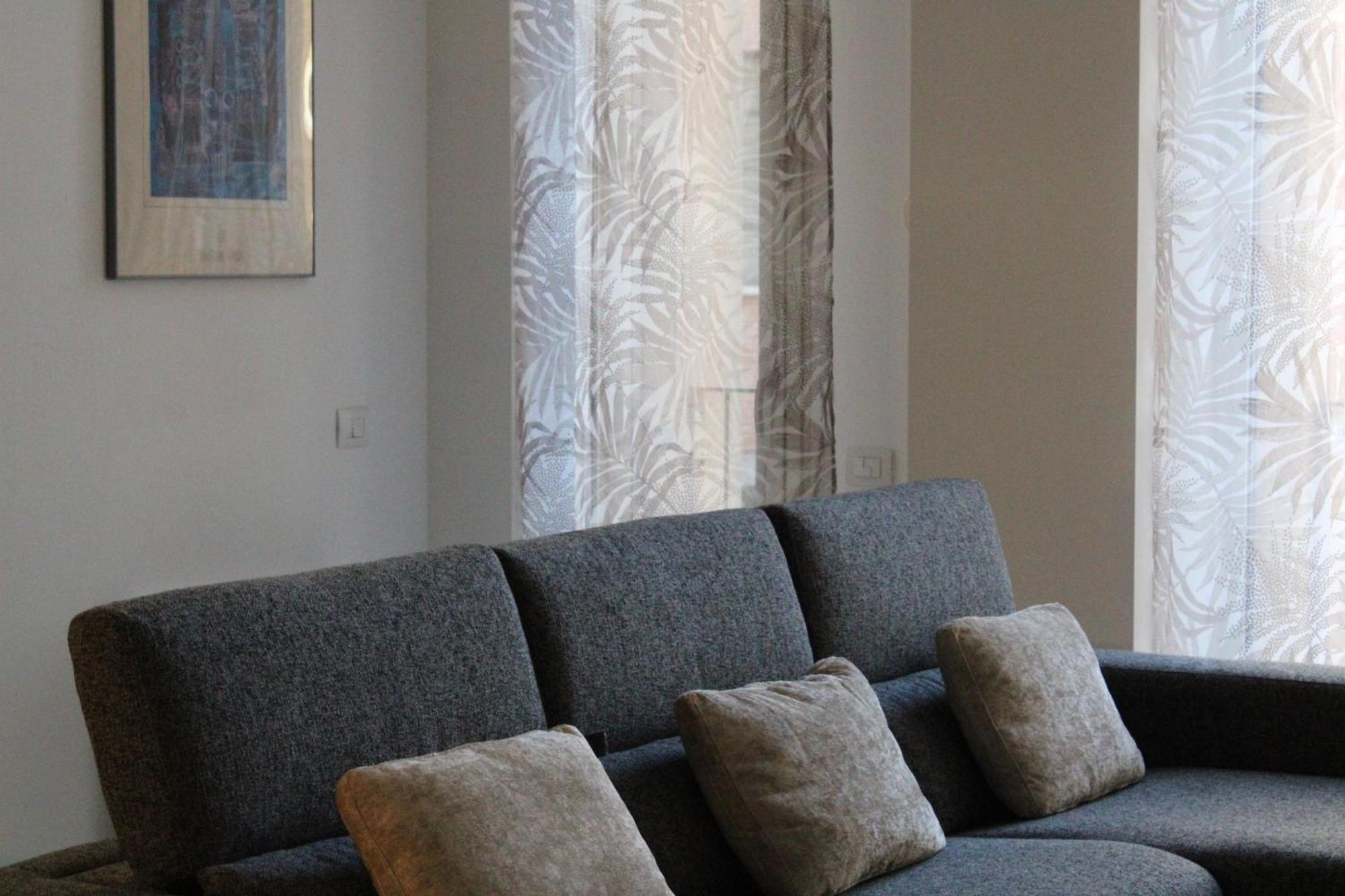 Milan Space Loft - Apartment Close To M5 Subway - Free Parking - Sky & Netflix Tv 외부 사진